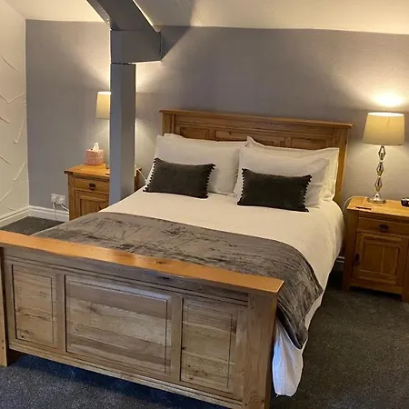 Bridge Farm Country house *