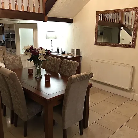 Bridge Farm Leeds (West Yorkshire)