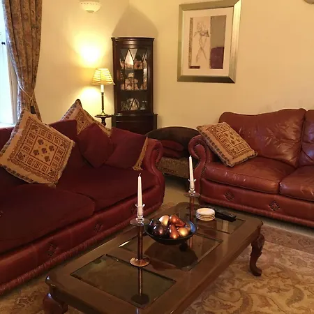 Bridge Farm * Leeds (West Yorkshire)