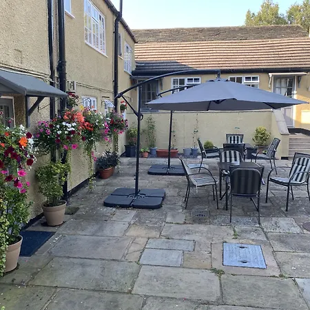 Bridge Farm Лідс