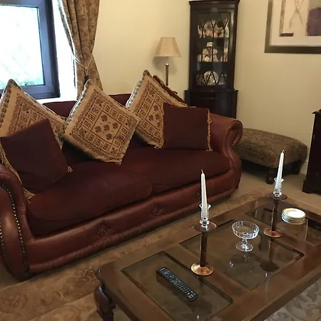 Bridge Farm * Leeds (West Yorkshire)