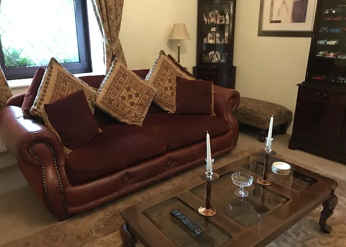 Bridge Farm * Leeds (West Yorkshire)