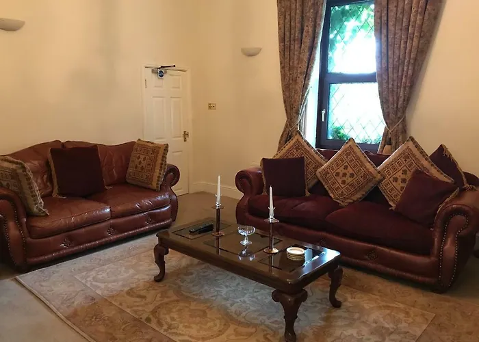 Bridge Farm Kır Evi *