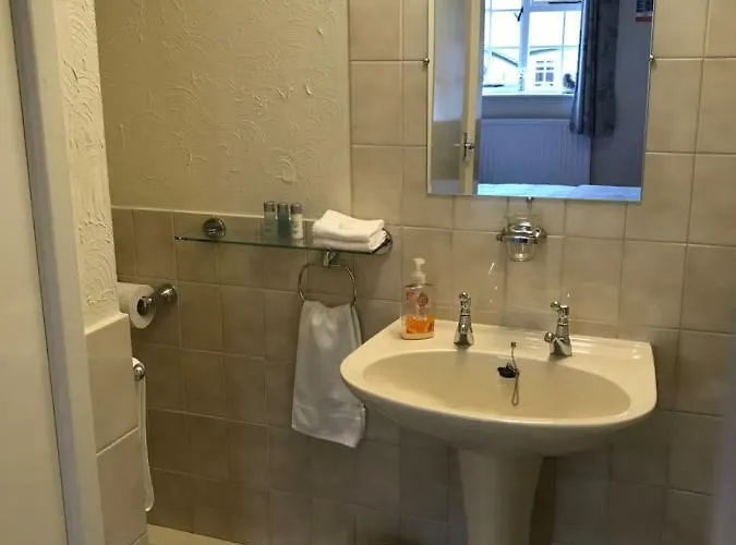 Kır Evi Bridge Farm Leeds (West Yorkshire)