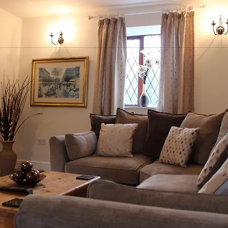 Bridge Farm リーズ